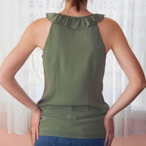 Banana Republic Green Lace Front Ruffle Top - Picture 2 of 8